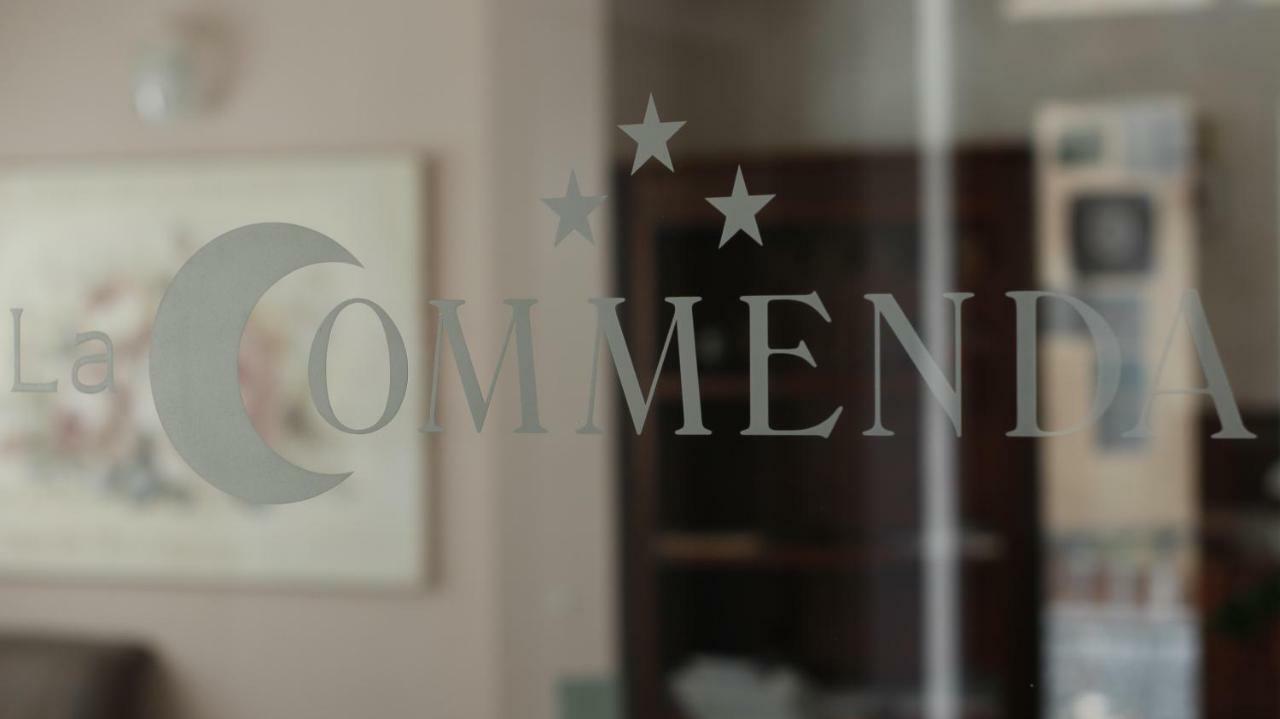 Residence Hotel La Commenda 몬테피아스콘 외부 사진